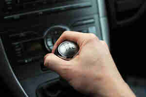 Driving Stick Shift Cars: Techniques for Manual Transmissions