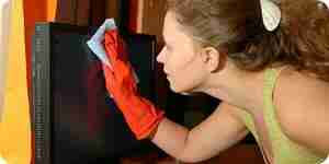 How to Clean Computer Screens