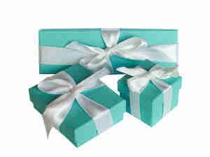 what to buy for a bridal shower
