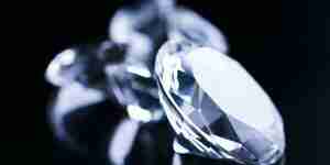 To determine a real diamond: a diamond guide
