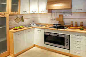 choose home kitchen cabinets