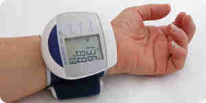 How to Read a Portable Pulse Oximeter