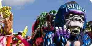 Getting Ideas for a Parade Float: Supplies and Decorations
